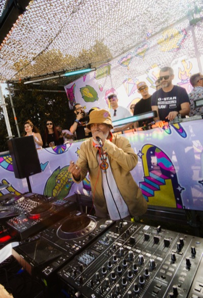 Ribs N Beats — 6